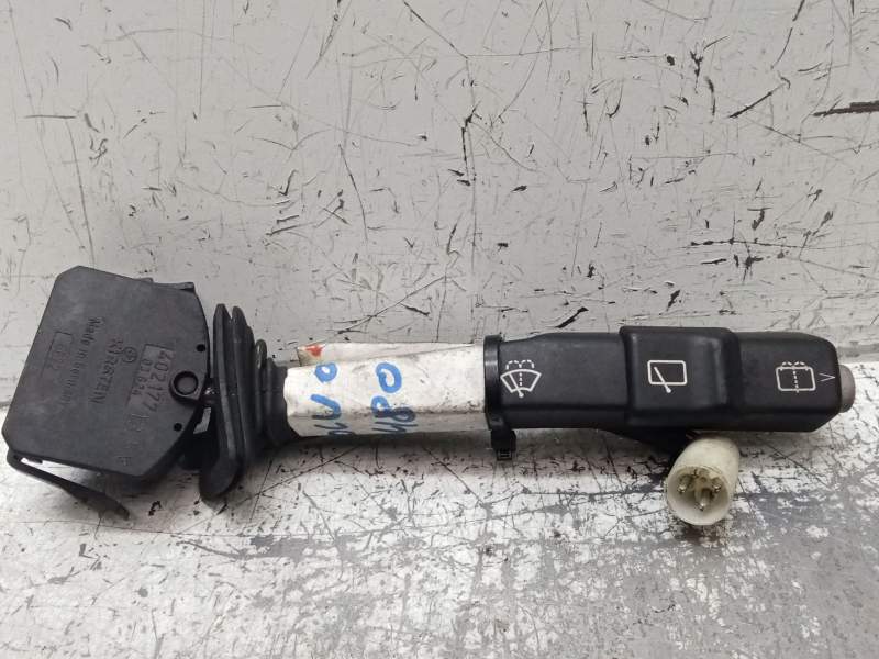 Recambio de mando limpia para volvo serie 480 turbo referencia OEM IAM   