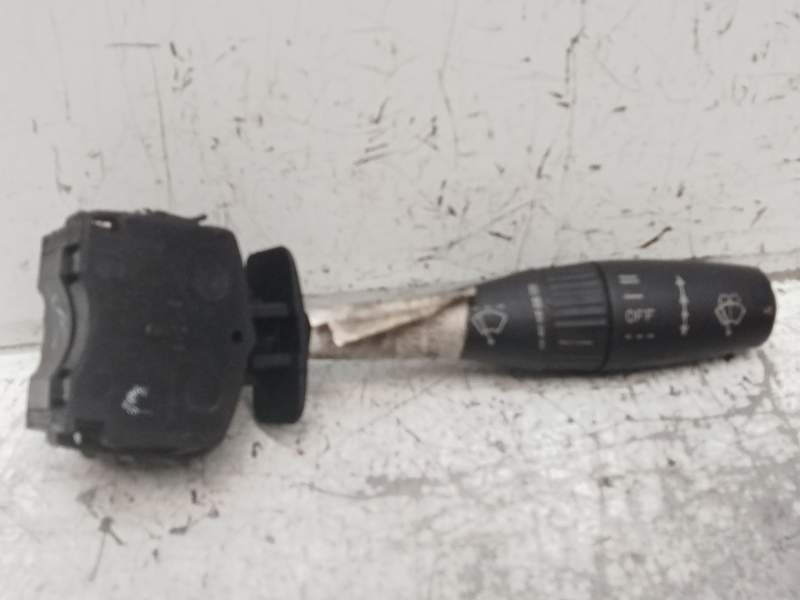 Recambio de mando limpia para tata indigo marina referencia OEM IAM   