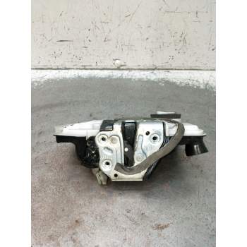 MOTOR CIERRE CENTRALIZADO DELANTERO DERECHO 6110710 5P 2015