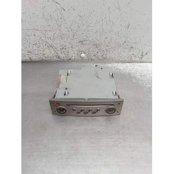 SISTEMA AUDIO / RADIO CD 8200562686T 2006