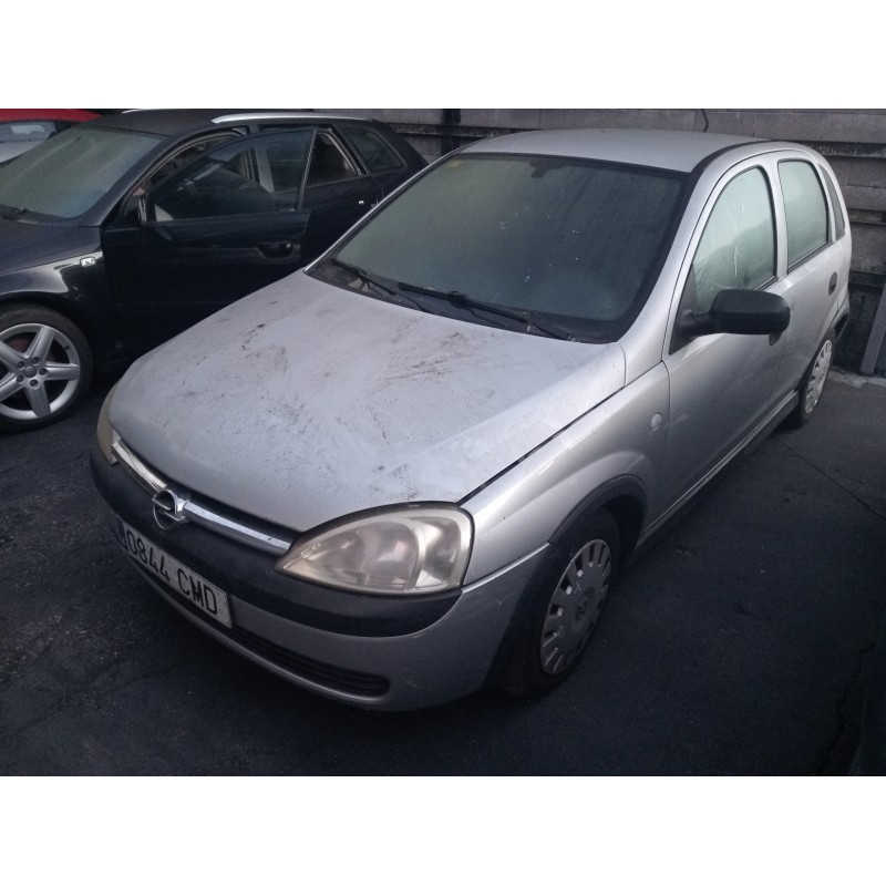 opel corsa c del año 2003