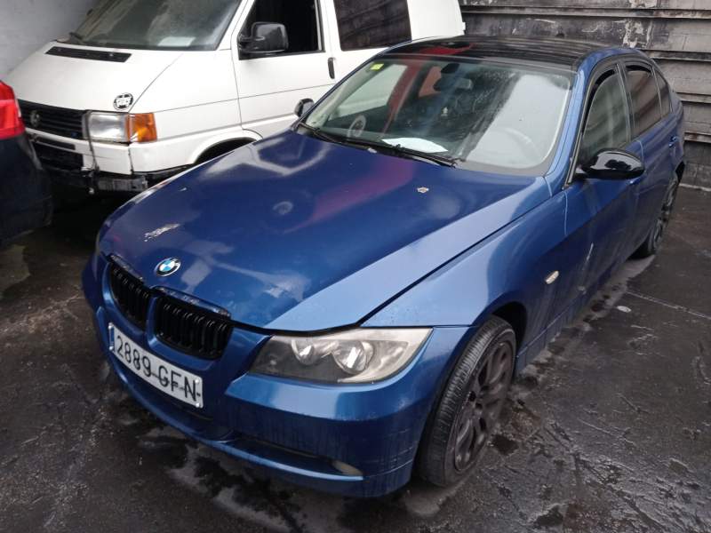 BMW 3 (E90)