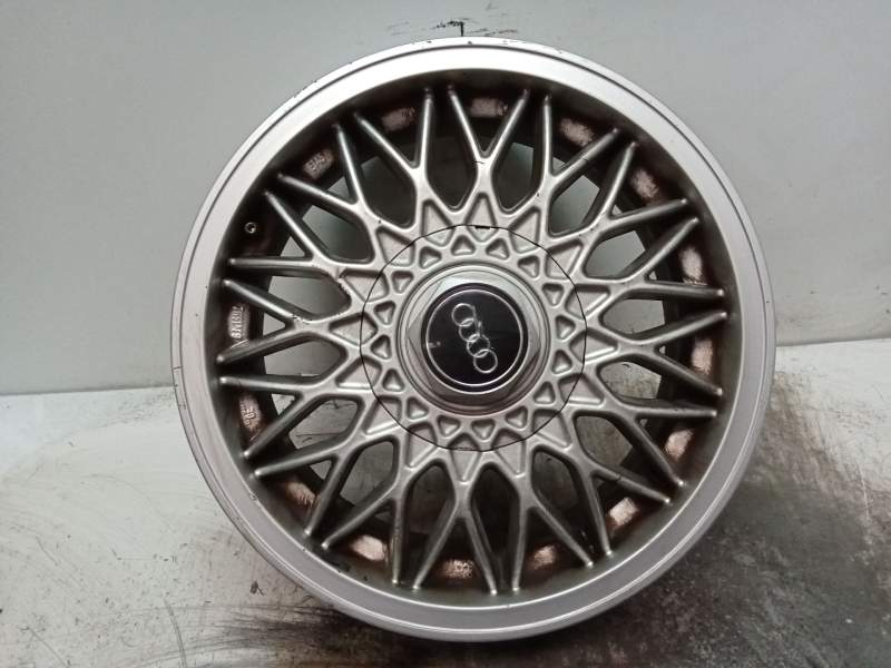 Recambio de llanta para audi 100 avant (c4) 2.5 tdi referencia OEM IAM 7JX15H2 ET45 443601025D 