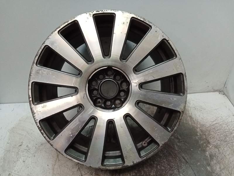 Recambio de llanta para audi a4 b6 avant (8e5) 1.9 tdi referencia OEM IAM 8JX18H2 ET35  RAYADA