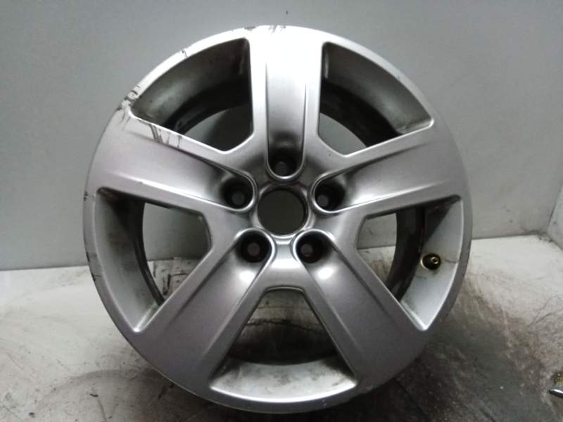 Recambio de llanta para audi a4 avant (8e) 2.0 tdi referencia OEM IAM 7JX16H2 ET42 8E0601025B 
