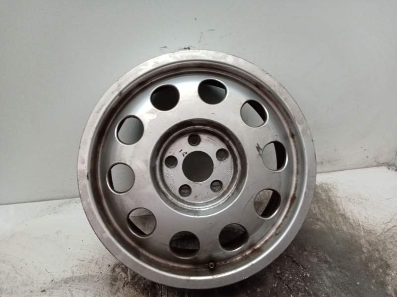 Recambio de llanta para audi a3 (8l) 1.6 ambiente referencia OEM IAM 6JX15EH ET38 8L0601025E 