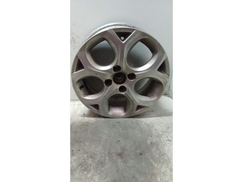 Recambio de llanta para citroën c3 referencia OEM IAM  6J16CH 9607758077