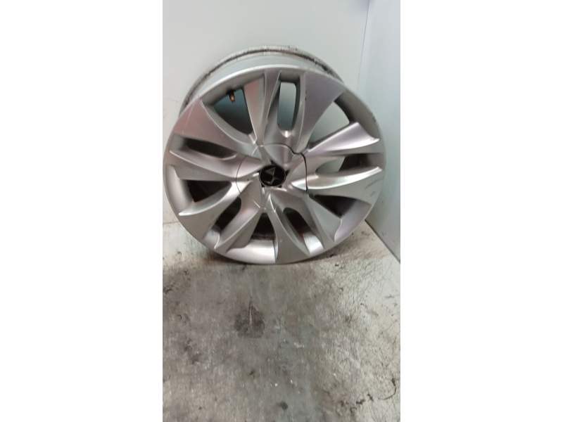 Recambio de llanta para citroën ds5 2.0 bluehdi 180 referencia OEM IAM 7.5J17CH427 9670292277 