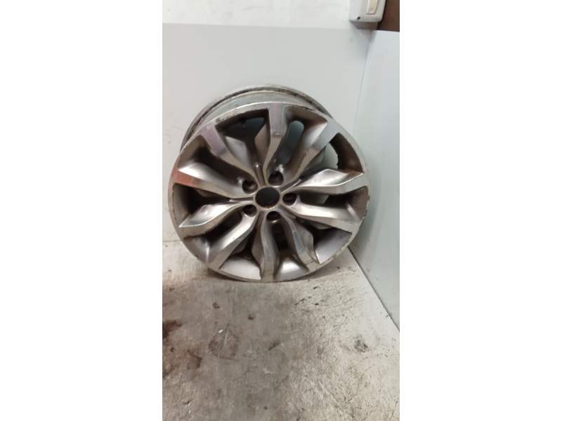 Recambio de llanta para citroën c5 berlina 3.0 v6 referencia OEM IAM 7J17 9678786077 