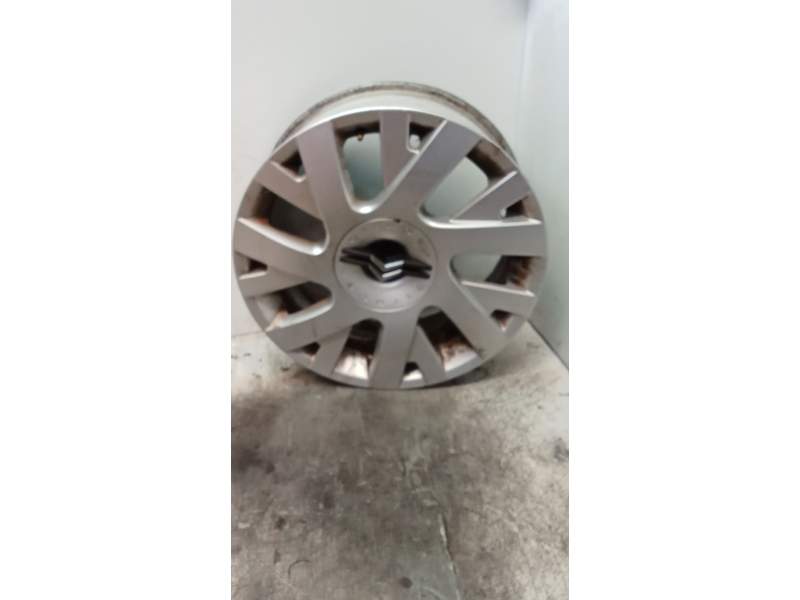Recambio de llanta para citroën c4 berlina exclusive referencia OEM IAM 6.5J17CH426  
