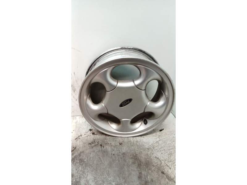 Recambio de llanta para ford fiesta berl./courier porto referencia OEM IAM 5J13H2 ET30 