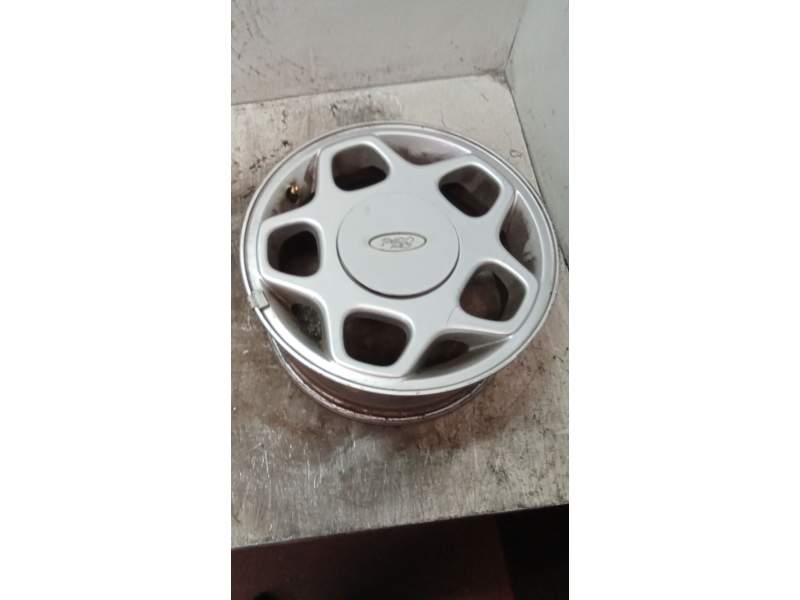 Recambio de llanta para ford orion 1.6 cat referencia OEM IAM 6J14H2  