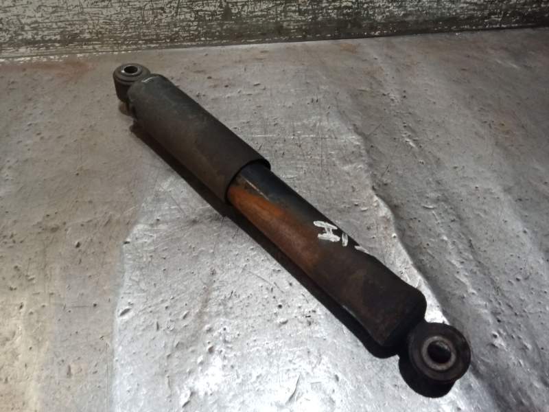 Recambio de amortiguador trasero izquierdo para peugeot boxer furgoneta 2.2 bluehdi 140 referencia OEM IAM   19