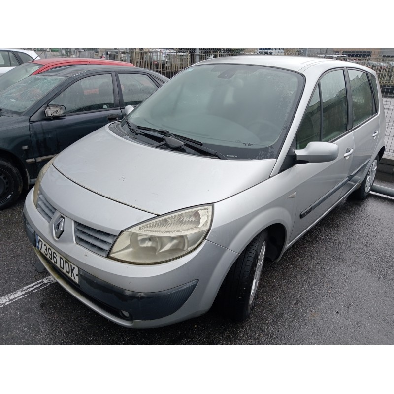 renault scenic ii del año 2004