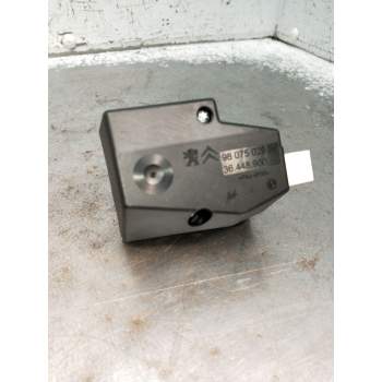 CONMUTADOR DE ARRANQUE 9807502980 5P 2013