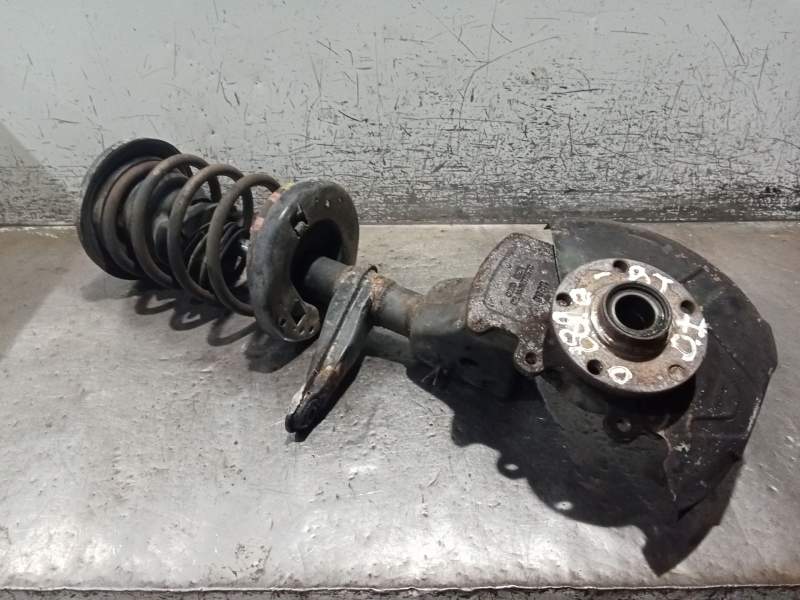 Recambio de mangueta delantera izquierda para audi 100 c4 sedán (4a2) 2.4 d referencia OEM IAM   