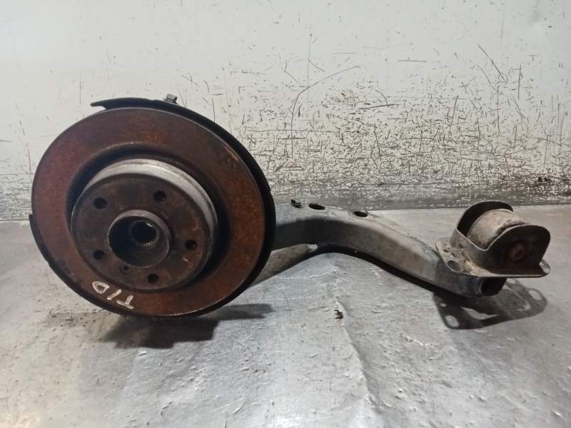 Recambio de mangueta trasera derecha para bmw 3 (e46) 320 d referencia OEM IAM   01