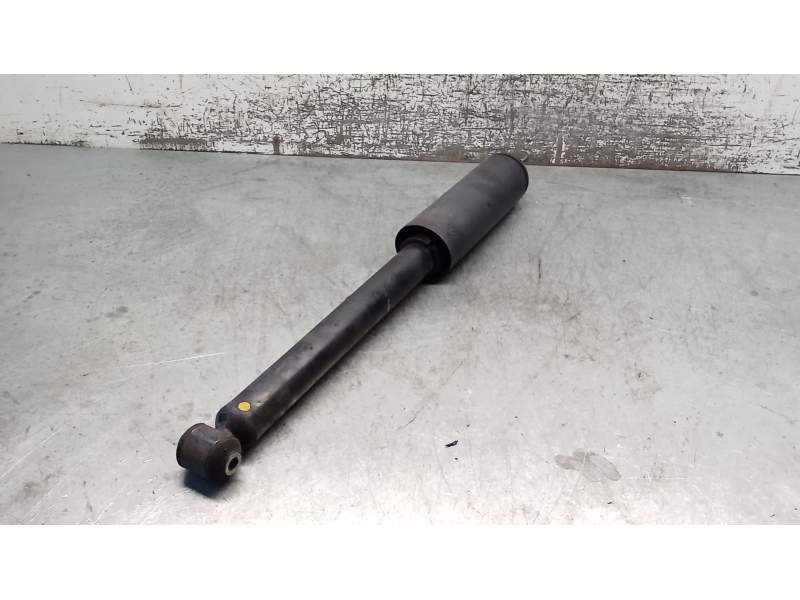 Recambio de amortiguador trasero izquierdo para fiat stilo (192_) 1.9 jtd referencia OEM IAM   01