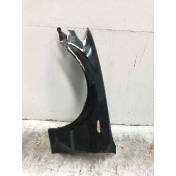 ALETA DELANTERA IZQUIERDA 2001