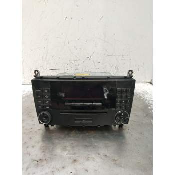 SISTEMA AUDIO / RADIO CD A2038273842 2004