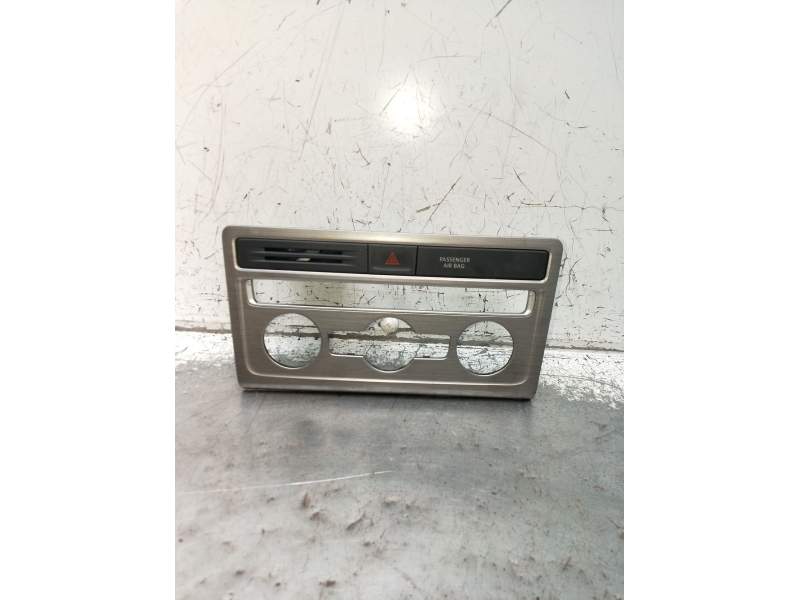 Recambio de mando multifuncion para volkswagen golf vii sportsvan advance bluemotion tech referencia OEM IAM 510820039  2016