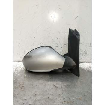 RETROVISOR DERECHO ELÉCTRICO 2004