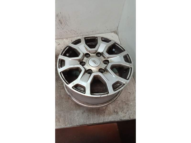 Recambio de llanta para ford explorer 4.0 xlt referencia OEM IAM 7J16  