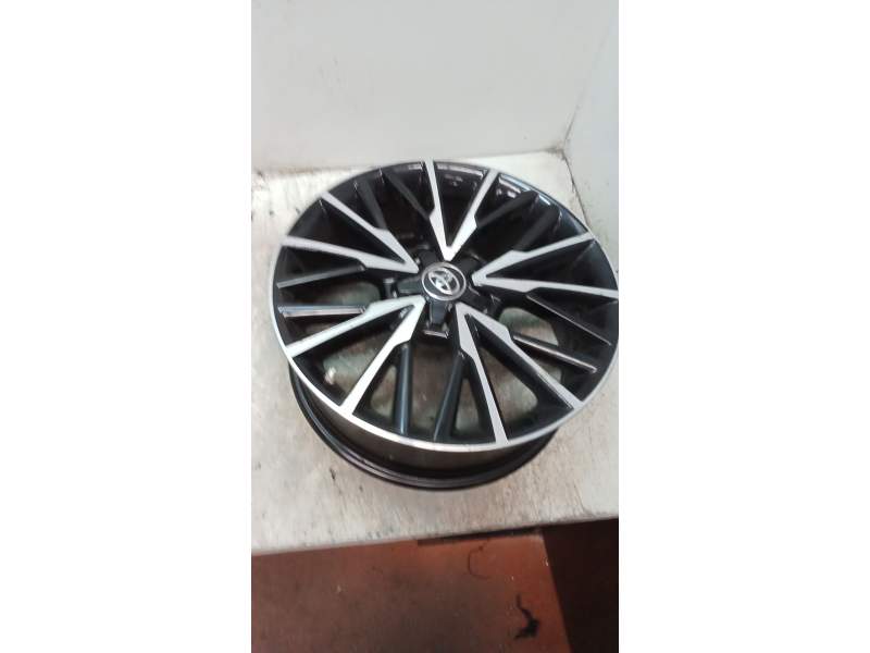 Recambio de llanta para toyota c-hr (_x1_) 1.8 hybrid (zyx10_, zyx11_) referencia OEM IAM 718  