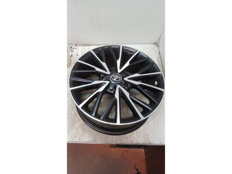 Recambio de llanta para toyota c-hr (_x1_) 1.8 hybrid (zyx10_, zyx11_) referencia OEM IAM 718  