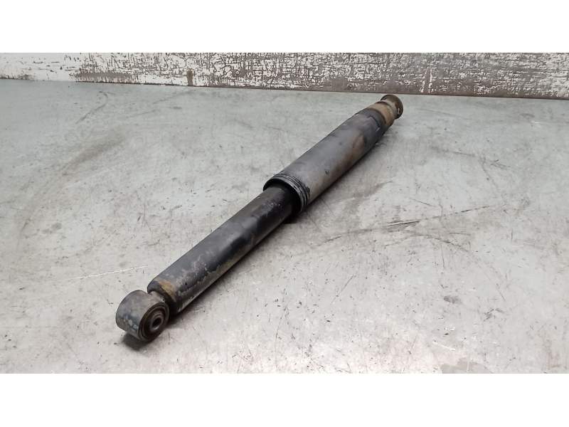 Recambio de amortiguador trasero derecho para ssangyong actyon i 2.0 xdi referencia OEM IAM   06