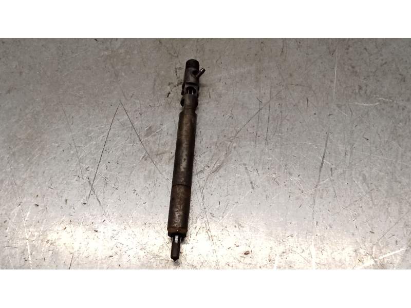 Recambio de inyector para ssangyong actyon i 2.0 xdi referencia OEM IAM A6640170121  DELPHI
