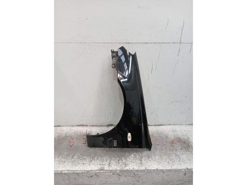 Recambio de aleta delantera izquierda para hyundai accent ii (lc) 1.5 crdi referencia OEM IAM   