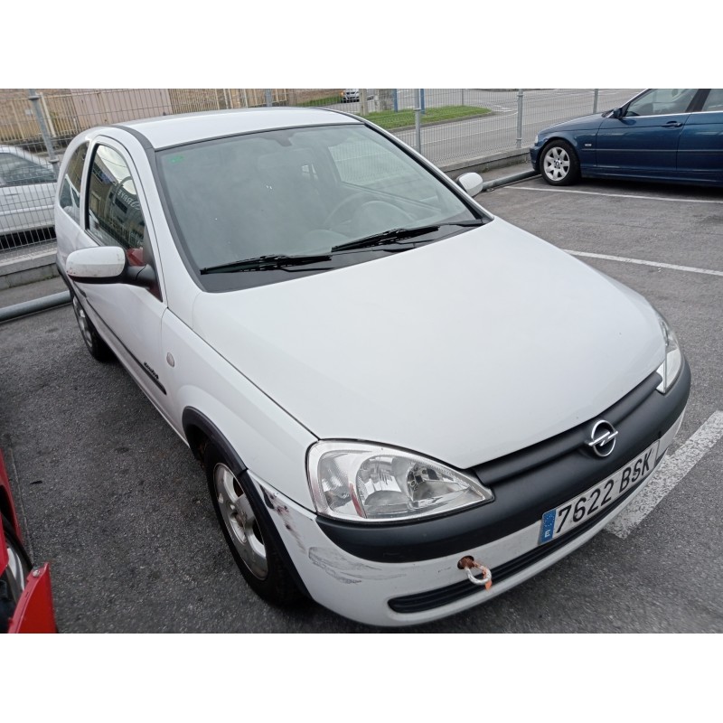 opel corsa c del año 2002