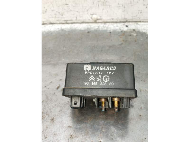 Recambio de caja precalentamiento para citroën xsara (n1) 1.9 d referencia OEM IAM 9616582380  2001