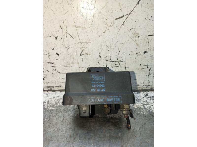 Recambio de caja precalentamiento para citroën zx (n2) 1.9 d referencia OEM IAM 73104902  1997