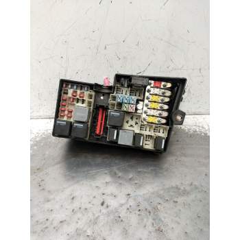 CAJA RELES / FUSIBLES 8M5T14K733KCA 080425 8G38895 2008