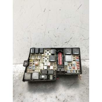 CAJA RELES / FUSIBLES AV6T14A067AB 5B0Q10107 2010