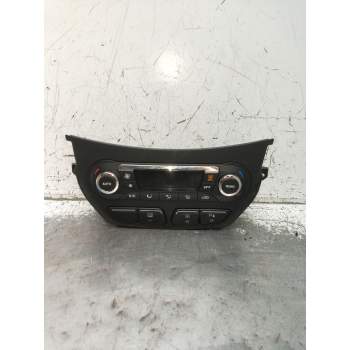 MANDO CALEFACCION / AIRE ACONDICIONADO AM5T18C612BE WD9A33993 2010