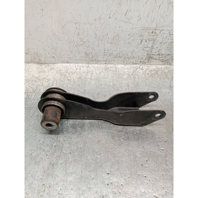 Recambio de brazo suspension inferior trasero derecho para land rover discovery sport s referencia OEM IAM   