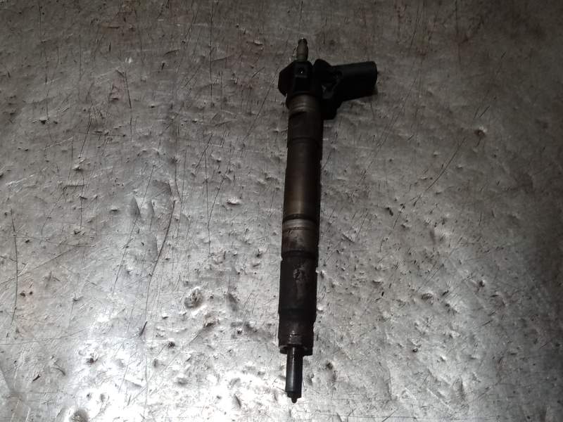 Recambio de inyector para volkswagen tiguan (5n_) 2.0 tdi 4motion referencia OEM IAM   
