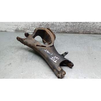 BRAZO SUSPENSION INFERIOR TRASERO IZQUIERDO 8666345 POSTERIOR 06