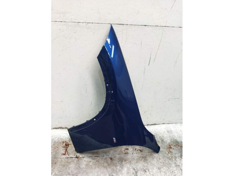 Recambio de aleta delantera izquierda para bmw x1 (e84) sdrive 18 d referencia OEM IAM   2009