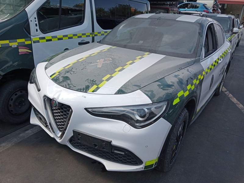 alfa romeo stelvio (949_) del año 2019
