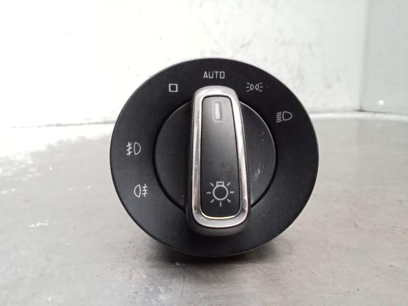 Recambio de mando luces para skoda superb combi (3t5) 2.0 tdi dpf referencia OEM IAM SALPICADERO  