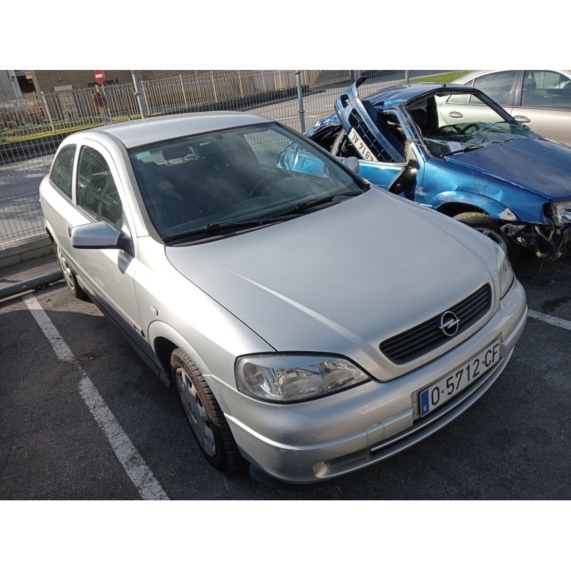 opel astra g berlina del año 1999