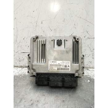 CENTRALITA MOTOR UCE 0281015847 9674245180 EDC17C10 2007