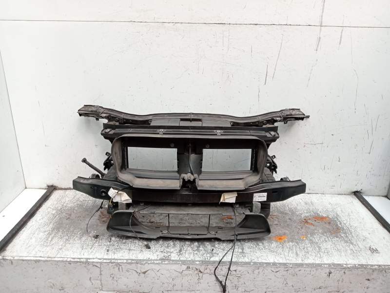 Recambio de panel frontal para bmw x1 (e84) sdrive 18 d referencia OEM IAM  PANEL FRONTAL Y REFUERZO 