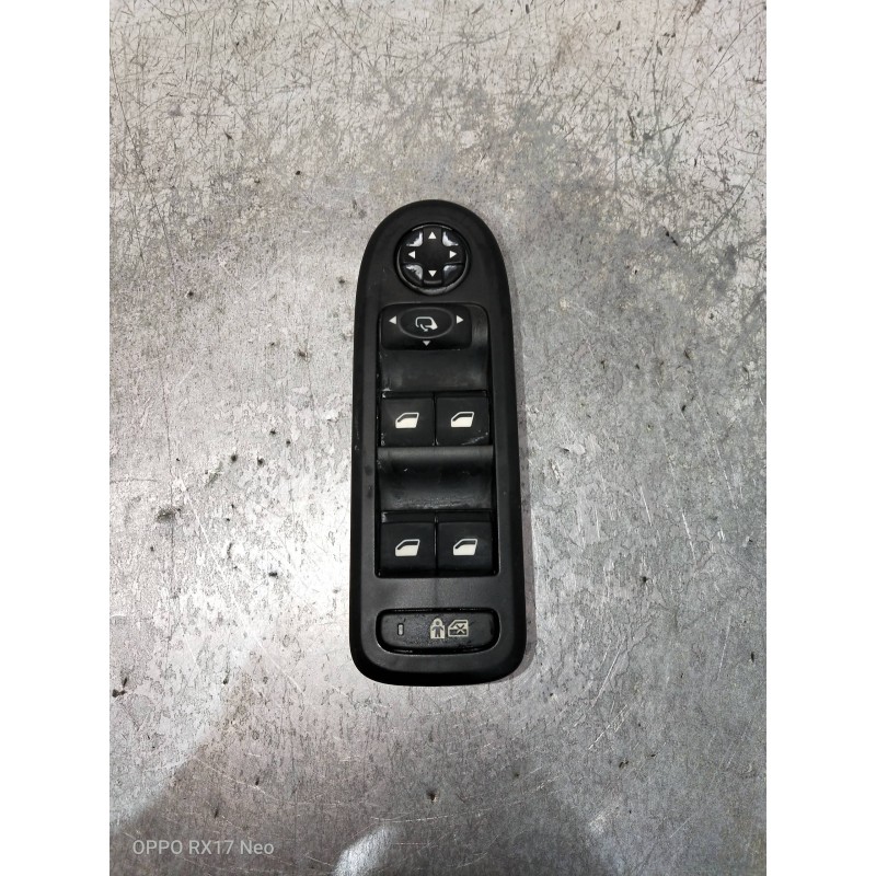 Recambio de mando elevalunas delantero izquierdo para citroen c5 berlina referencia OEM IAM 96660257XT  4P