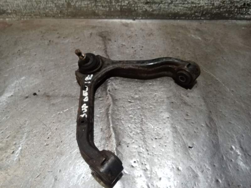 Recambio de brazo suspension superior delantero izquierdo para ssangyong kyron 2.0 xdi referencia OEM IAM   