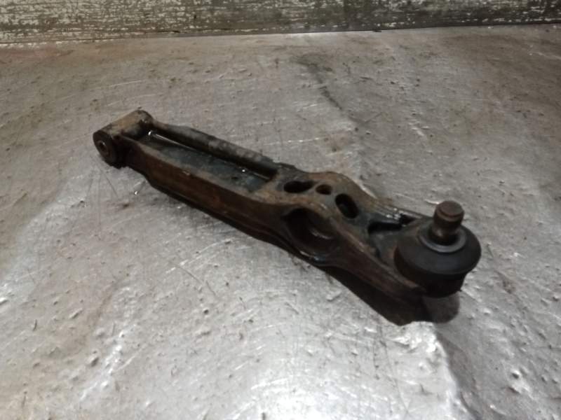 Recambio de brazo suspension inferior delantero derecho para chevrolet matiz (m200, m250) 1.0 referencia OEM IAM   